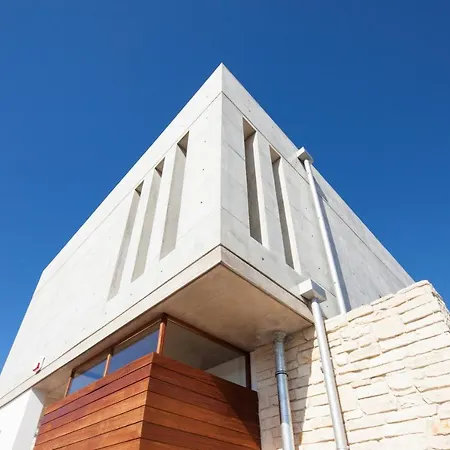 Olive Grove 4 Bedroom וילה *